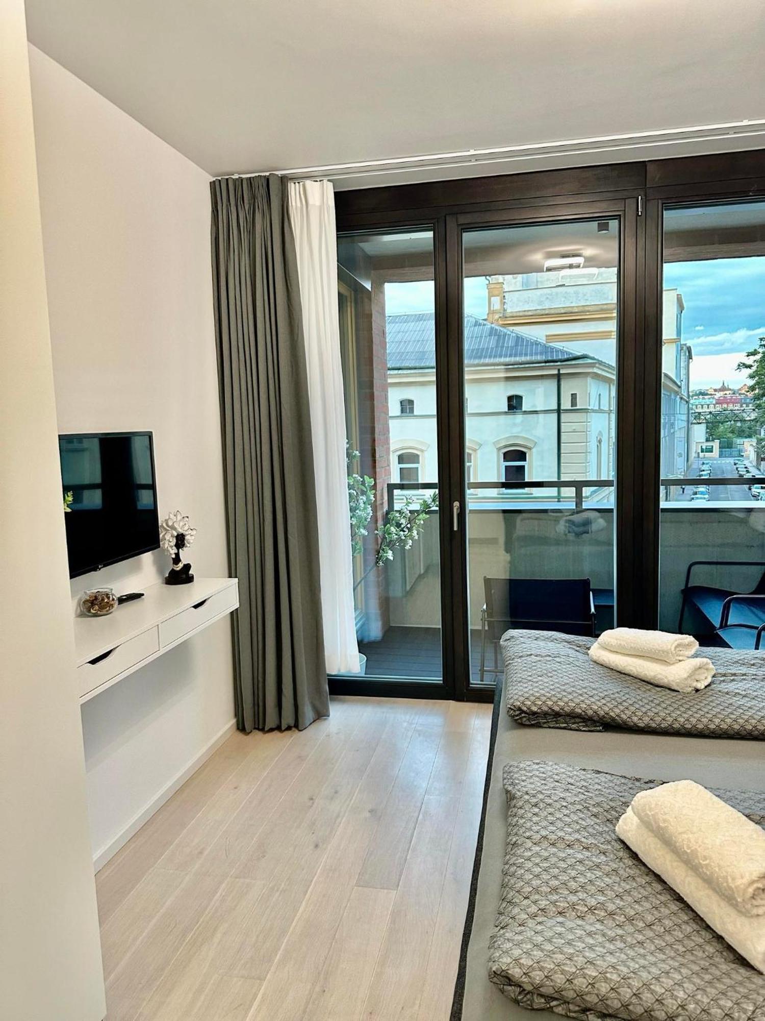 The Peony In Smichov, 5 Apartmán